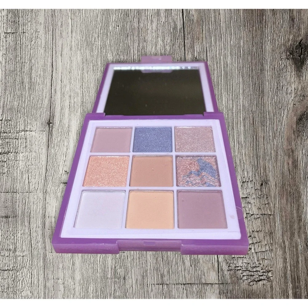 Okalan Lavender Eyeshadow Palette with 9 Gorgeous Colors New.